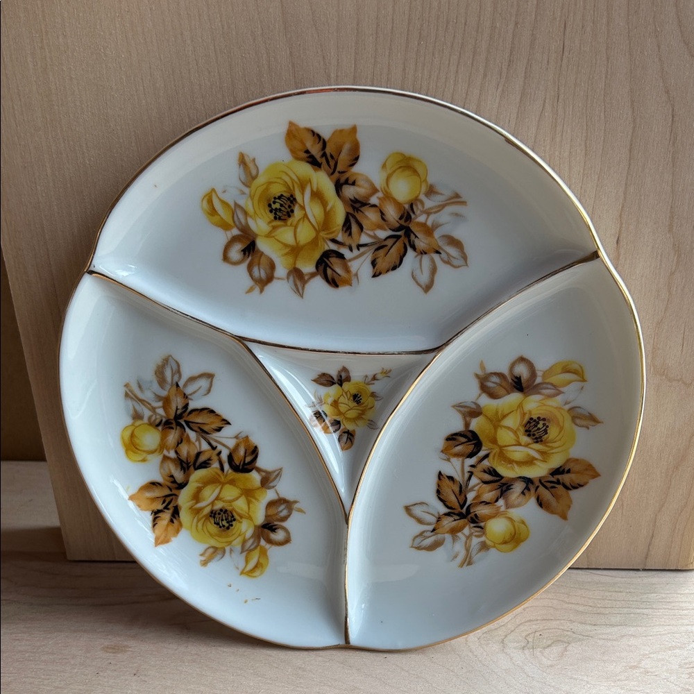 Vintage Elegant Shafford Floral Divided Plate - White and Yellow